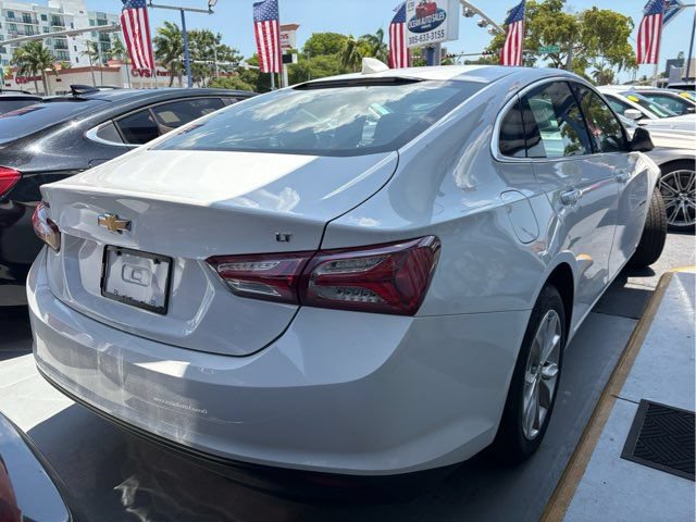 Used 2022 Chevrolet Malibu LT FWD image 4