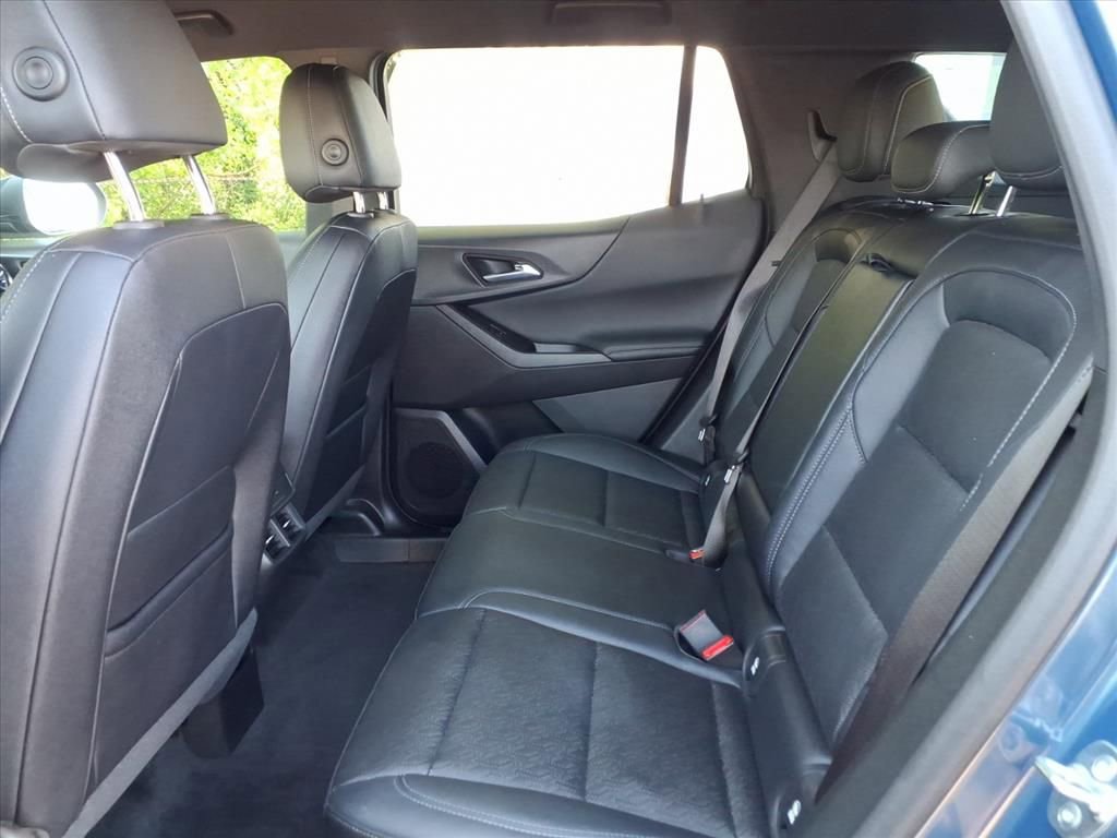 Used 2025 Chevrolet Equinox LT w/ Convenience Package II AWD/4WD image 19