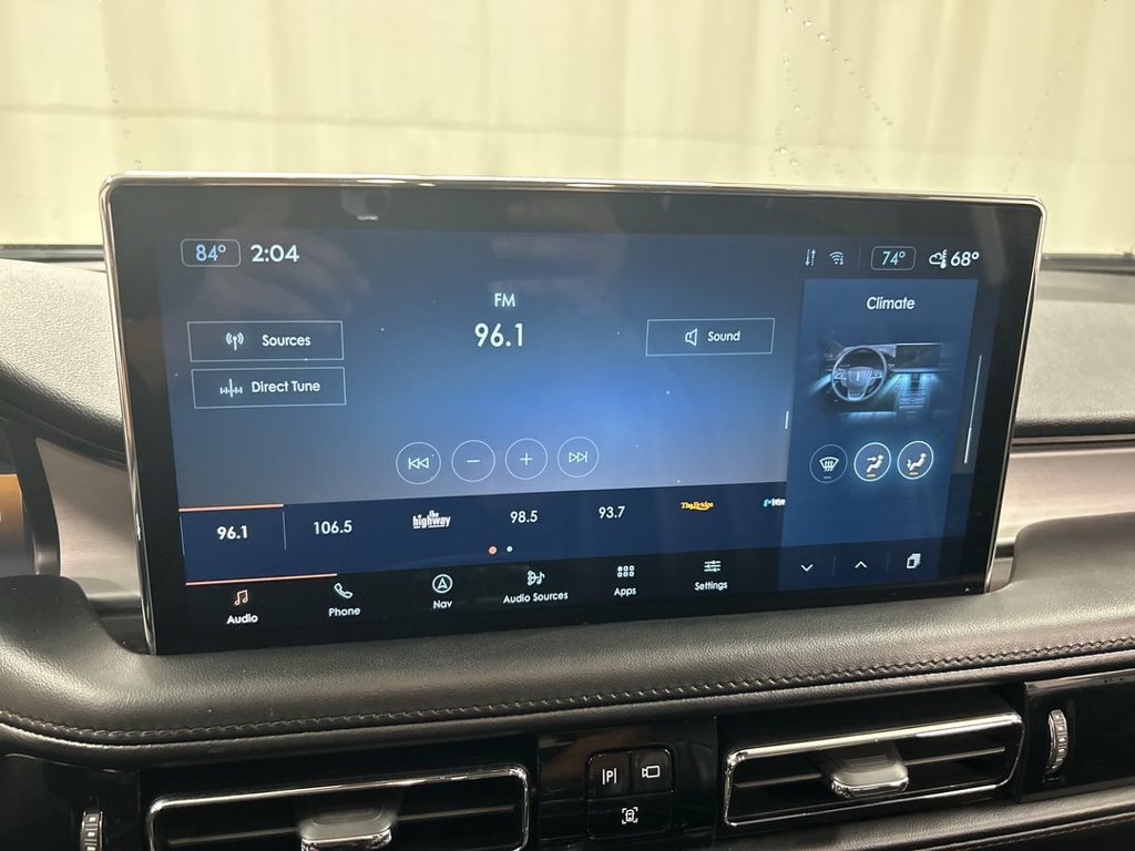 Used 2023 Lincoln Nautilus AWD w/ Premium Package image 14