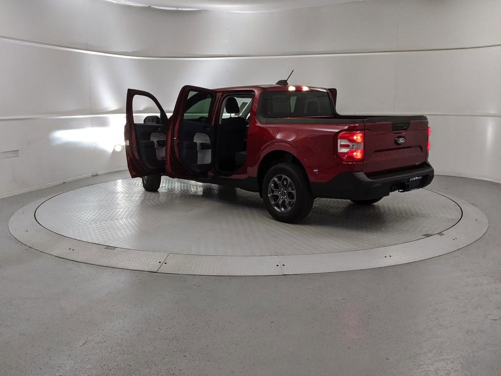 New 2025 Ford Maverick XLT w/ XLT Luxury Package image 10