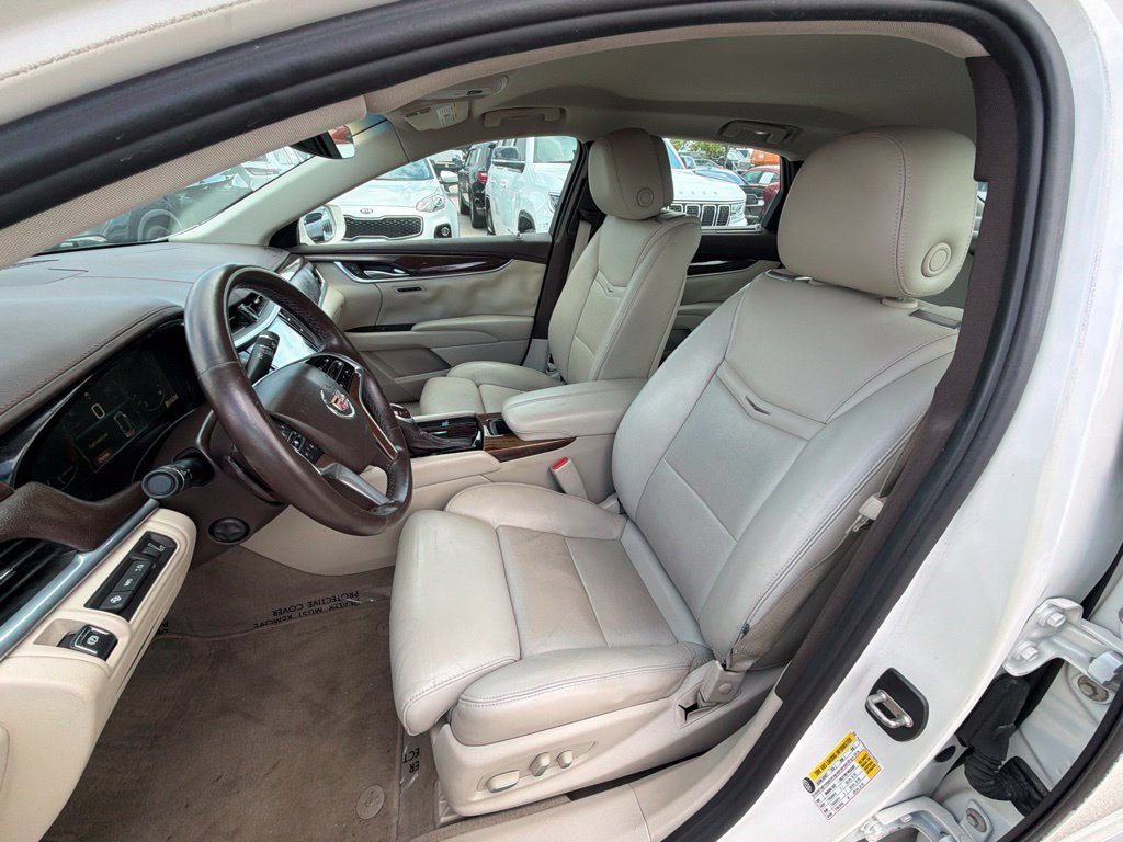 Used 2014 Cadillac XTS Premium FWD image 12