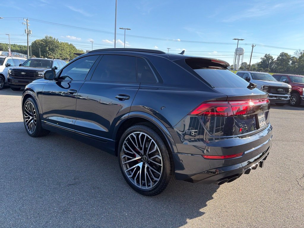 Used 2024 Audi SQ8 Prestige AWD/4WD image 6
