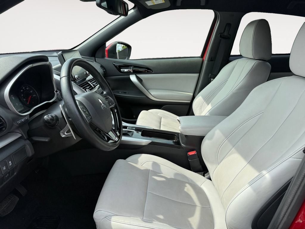 Used 2024 Mitsubishi Eclipse Cross SEL AWD/4WD image 9