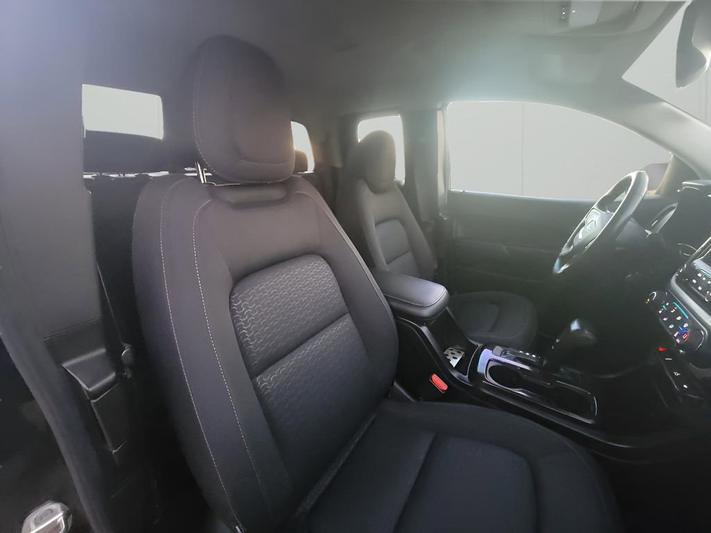 Used 2018 GMC Canyon SLE w/ SLE Convenience Package image 32