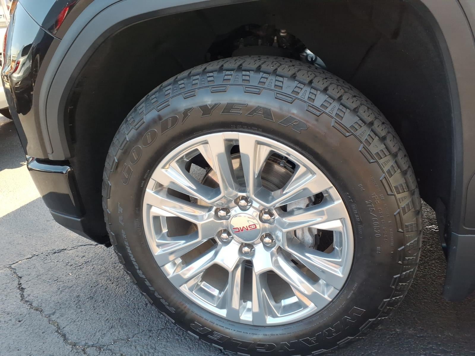 Used 2024 GMC Sierra 1500 Denali AWD/4WD image 8