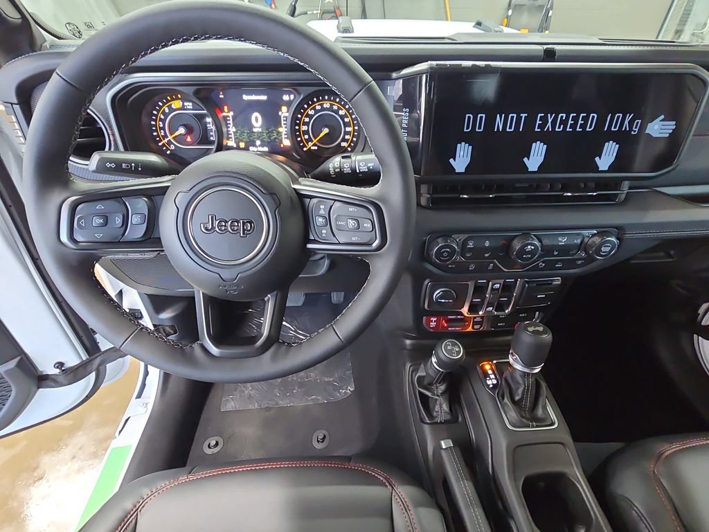 New 2026 Jeep Wrangler Unlimited Rubicon AWD/4WD image 16