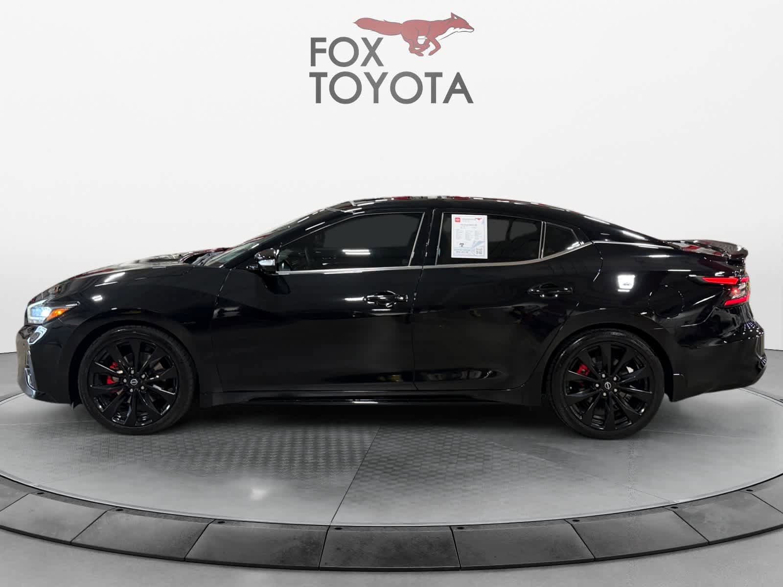 Used 2023 Nissan Maxima SR w/ Sport Mat Group FWD image 3