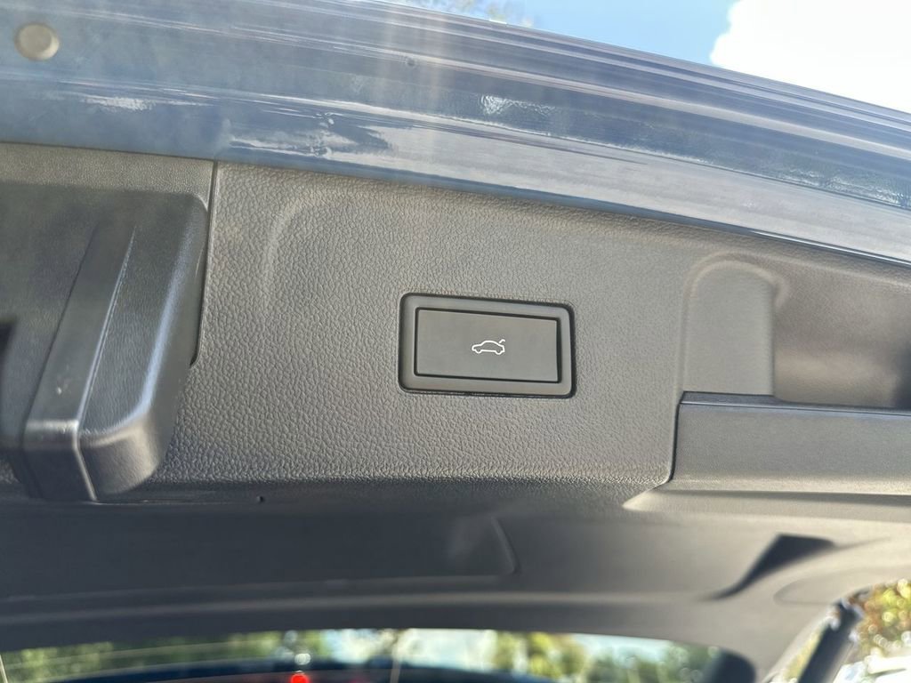 New 2026 Volkswagen Atlas SE image 26