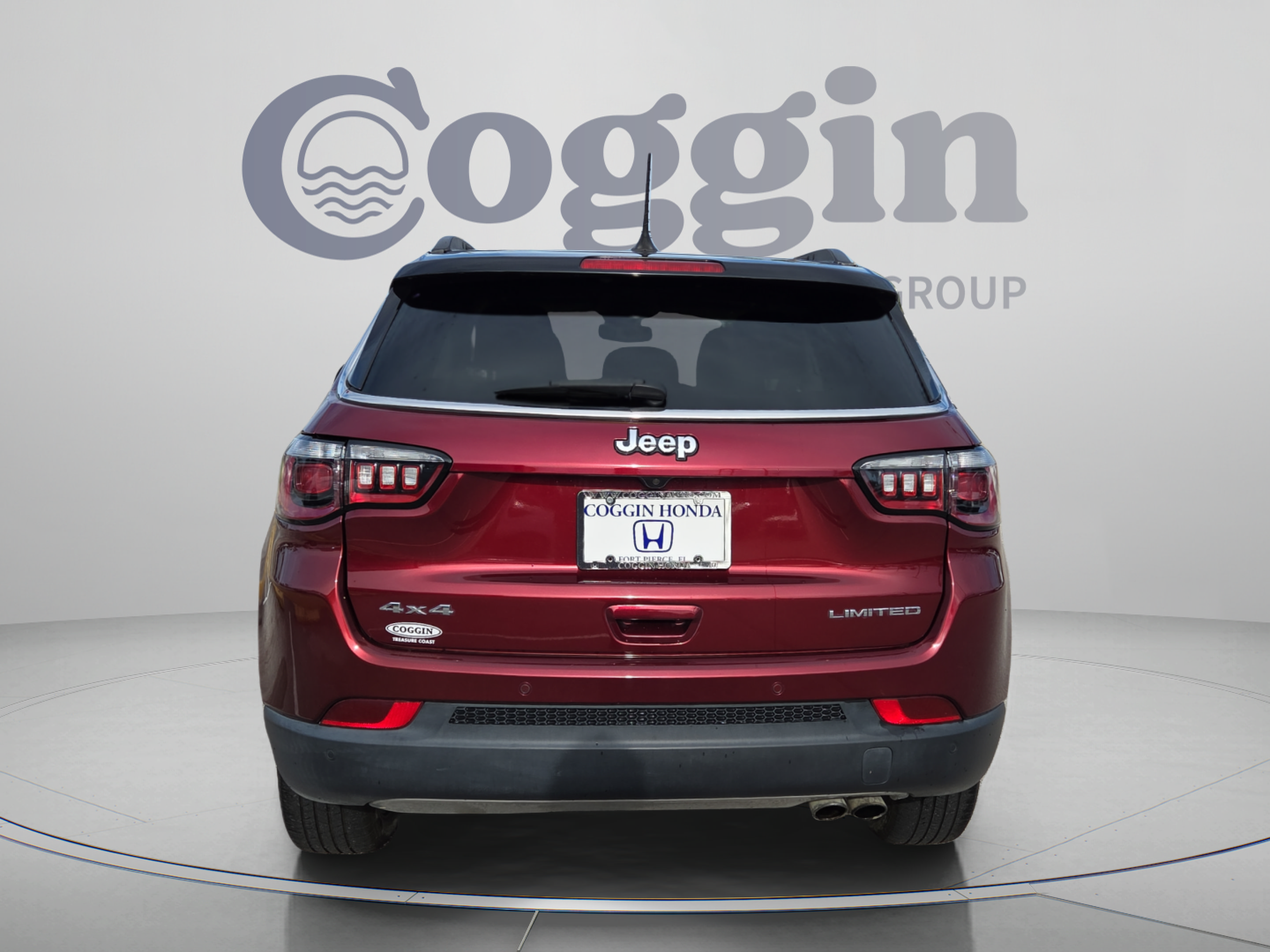 Used 2021 Jeep Compass Limited AWD/4WD image 4