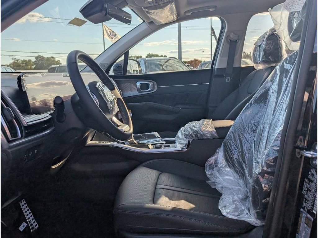 New 2025 Kia Sorento SX image 14