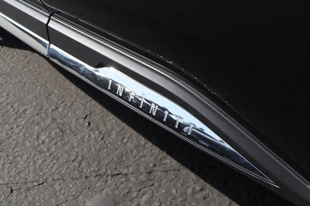 Used 2023 INFINITI QX60 Sensory AWD/4WD image 17