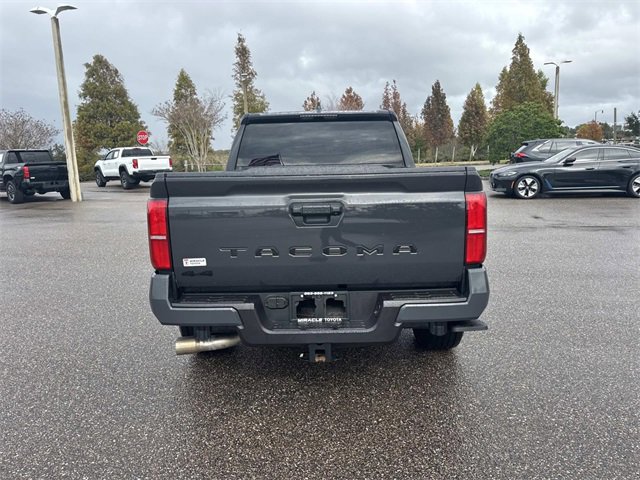 Used 2025 Toyota Tacoma TRD Sport image 5
