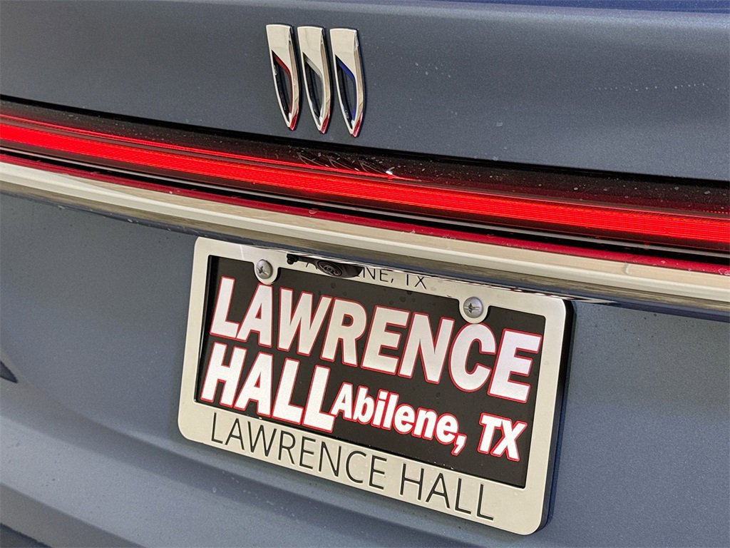 New 2026 Buick Enclave Preferred w/ Power Package image 18