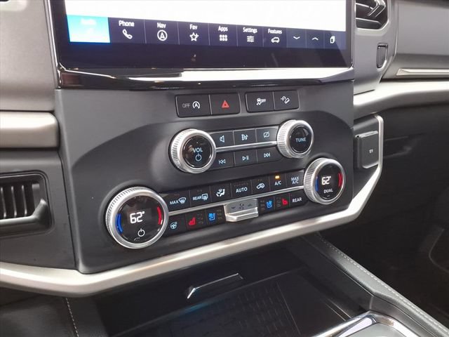 Used 2024 Ford Expedition Max XLT AWD/4WD image 25