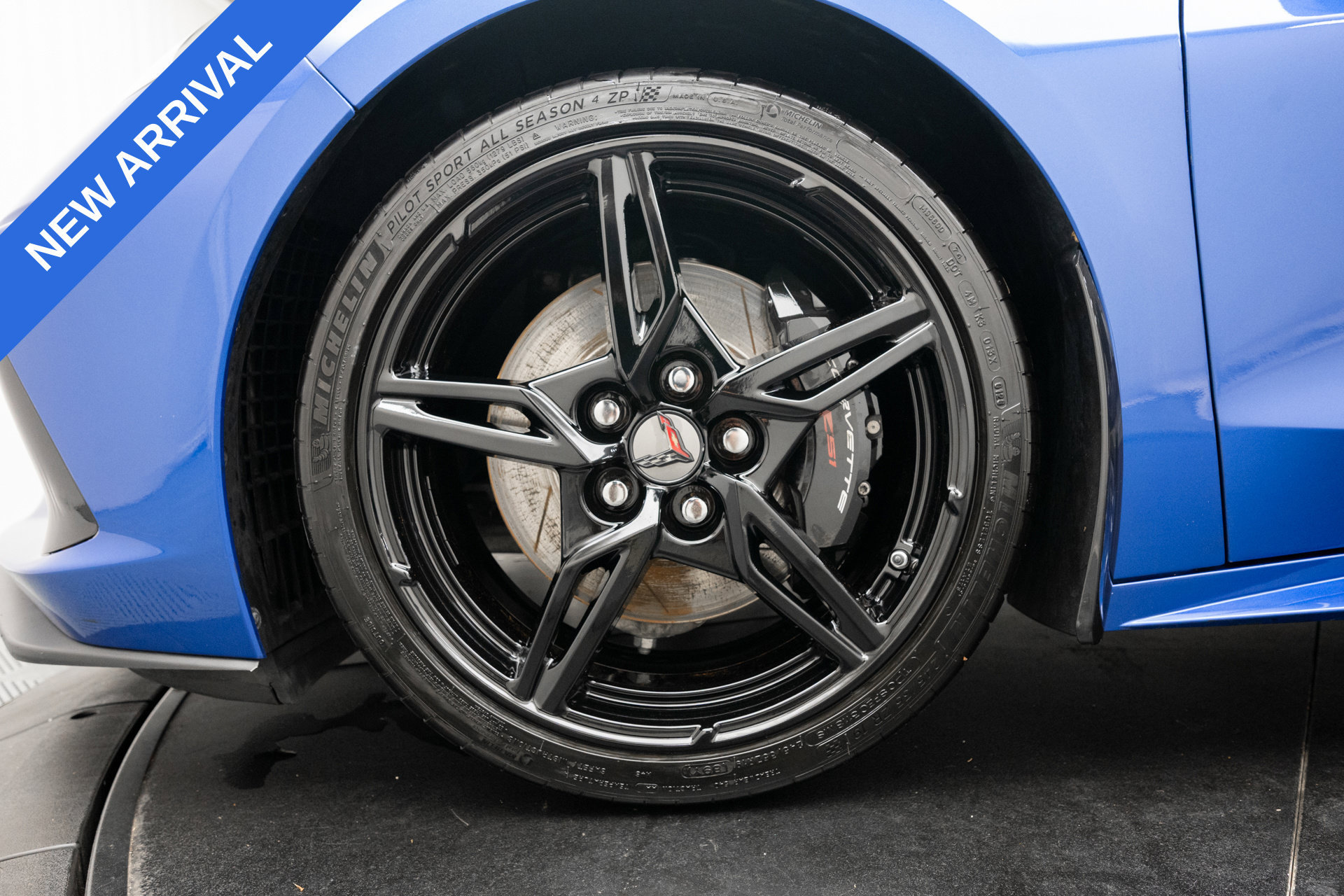 Used 2020 Chevrolet Corvette Stingray Preferred Cpe w/ 2LT Preferred Equipment Group RWD image 33