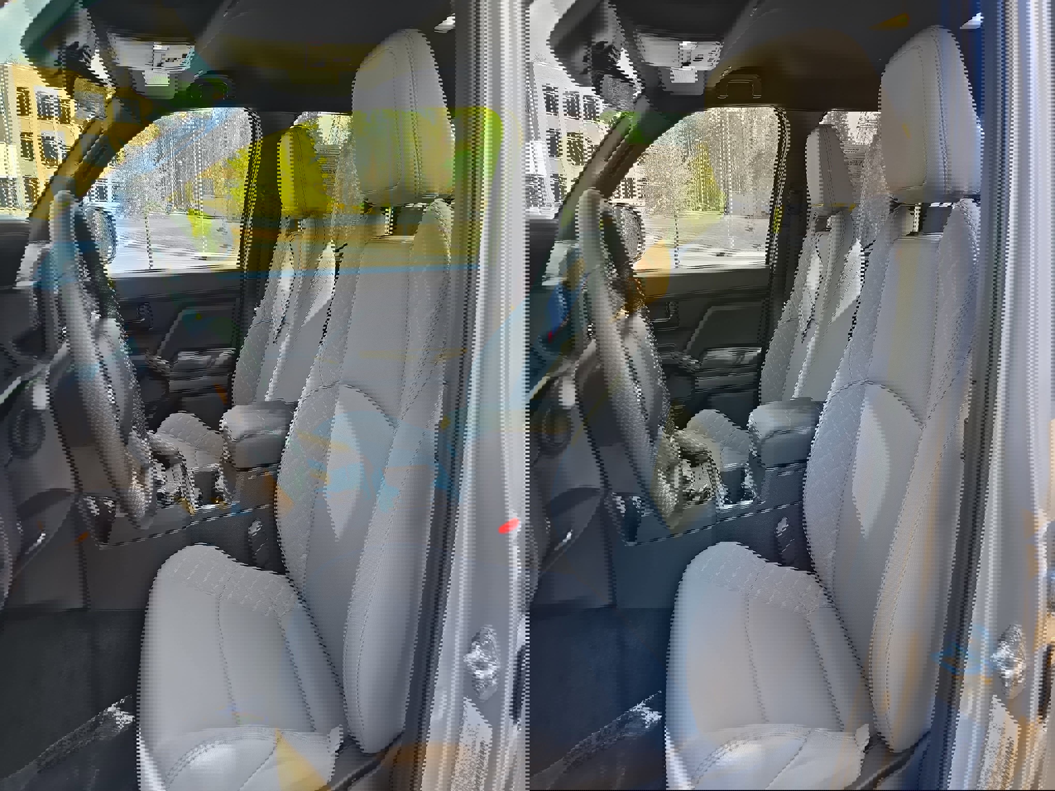 Used 2025 Toyota Tacoma SR5 image 17