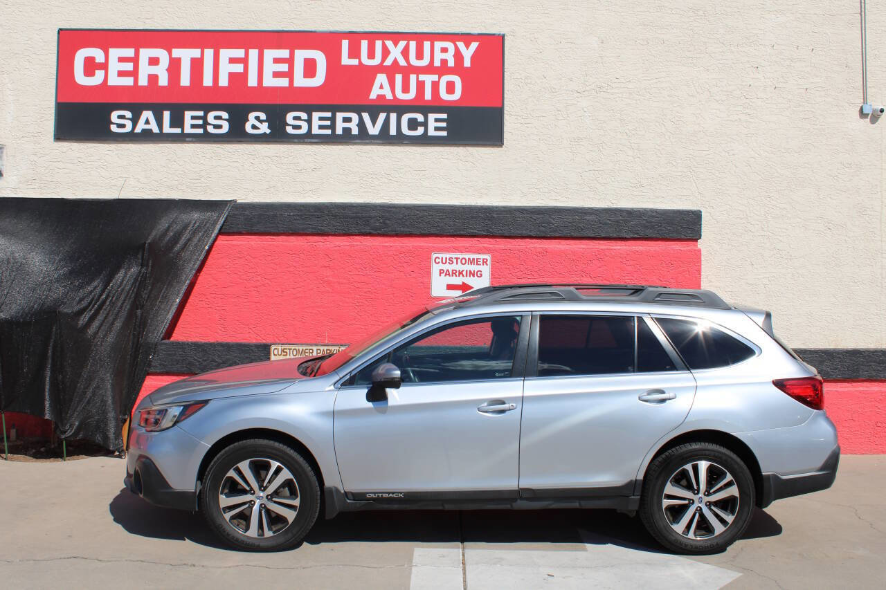 Used 2018 Subaru Outback 3.6R Limited image 2