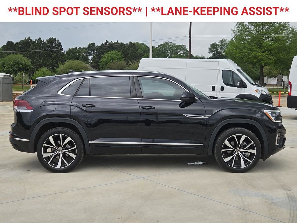 Used 2024 Volkswagen Atlas Cross Sport SEL Premium R-Line image 10