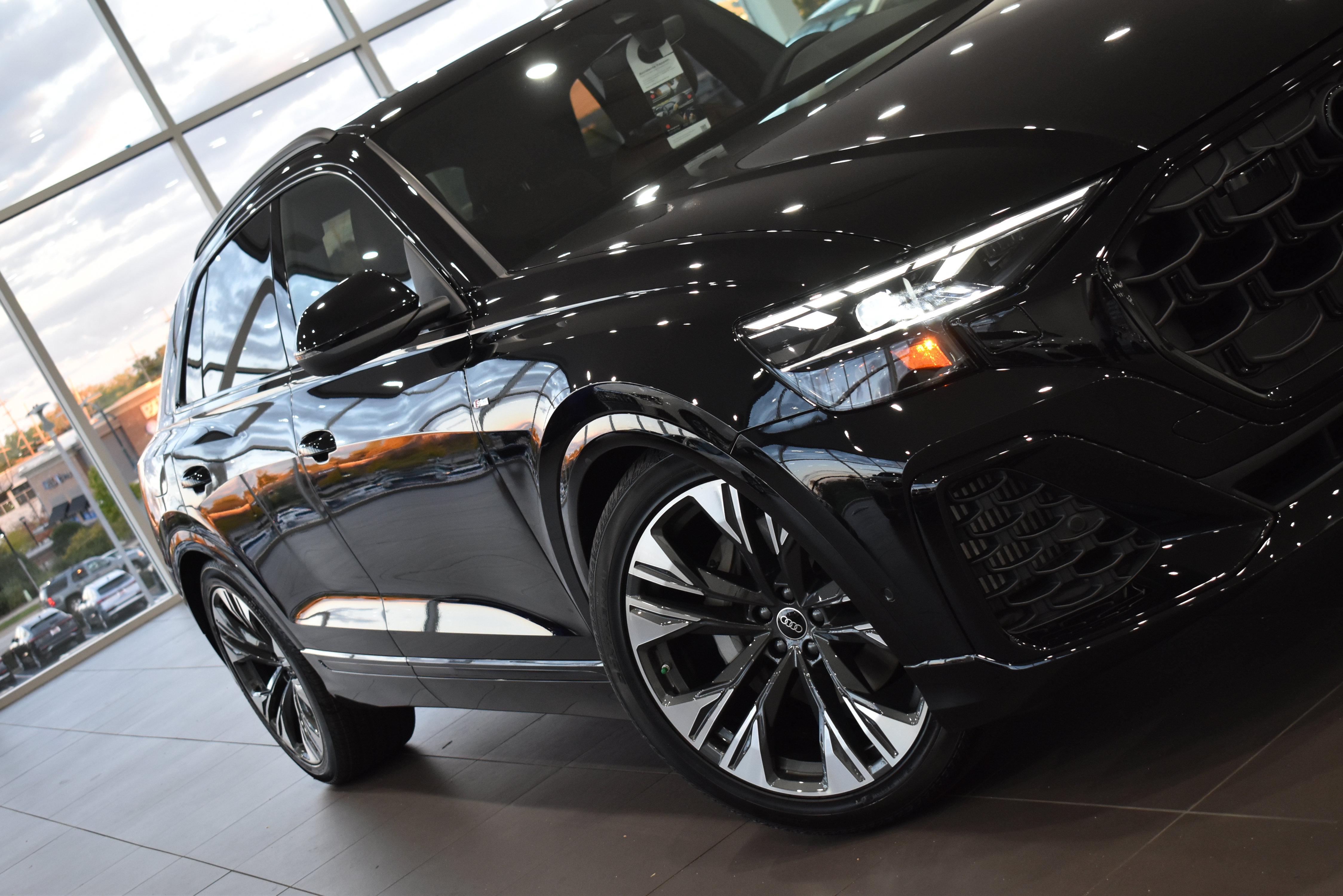 New 2026 Audi Q8 Premium Plus image 3