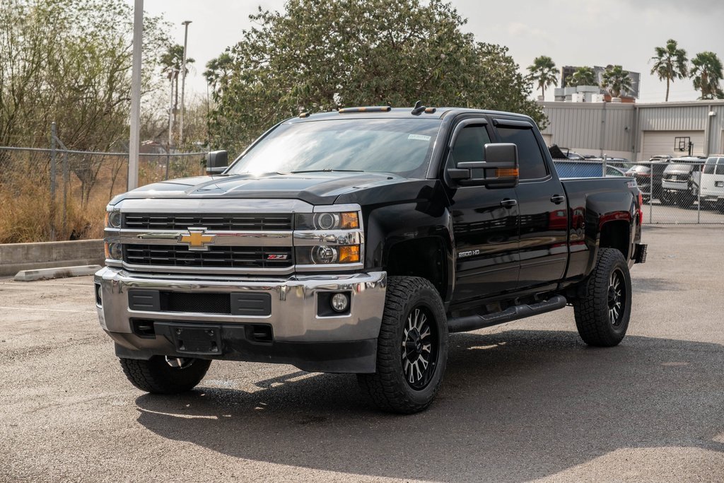 Used 2016 Chevrolet Silverado 2500 LT w/ LT Convenience Package image 3