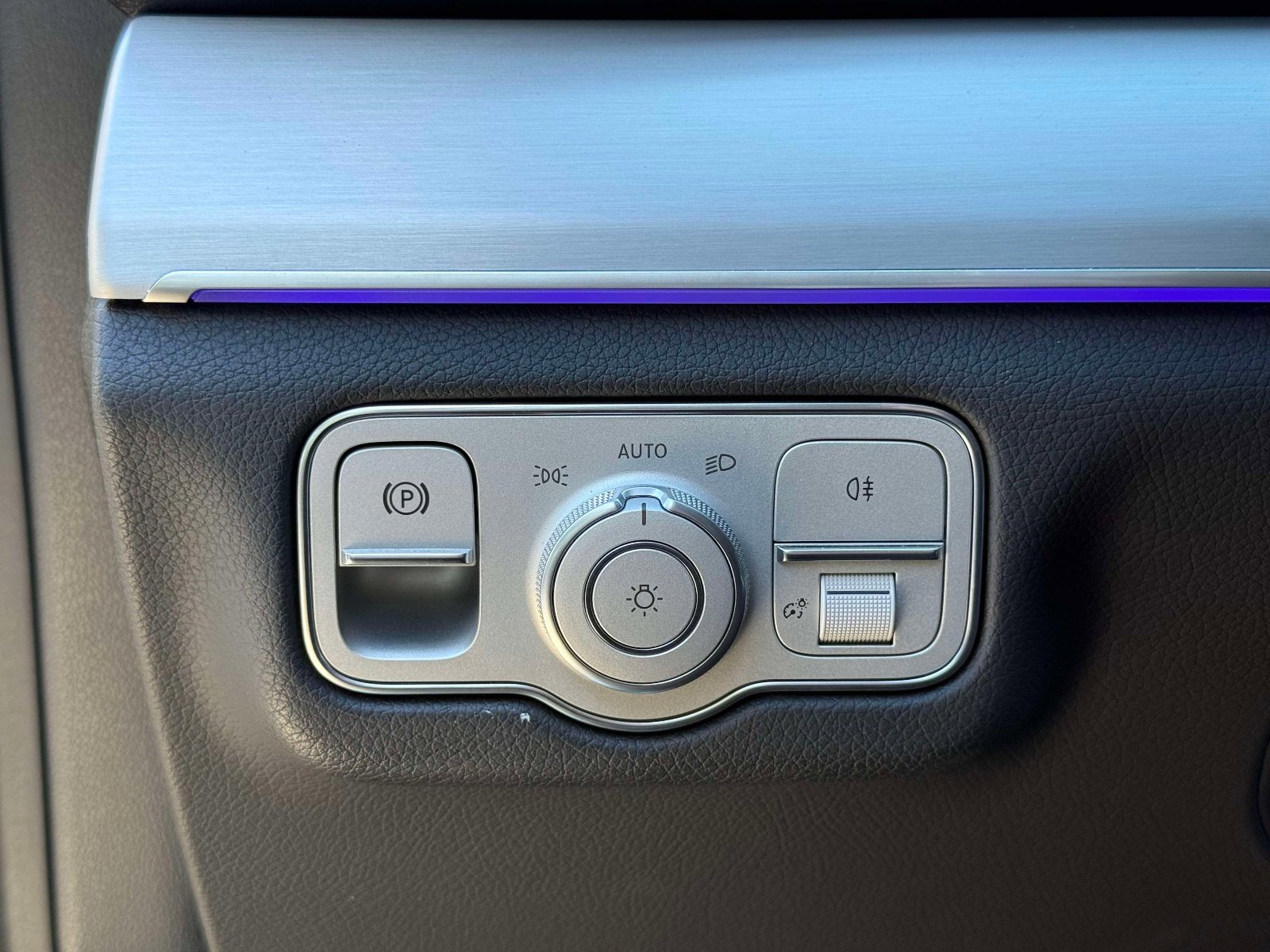 Used 2024 Mercedes-Benz GLE 350 4MATIC image 56