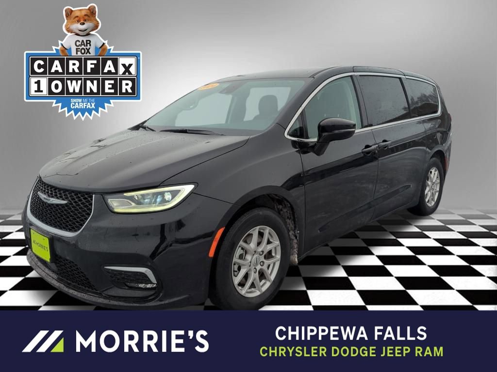 Used 2024 Chrysler Pacifica Touring-L
