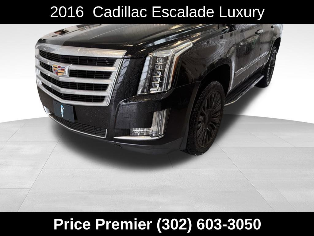Used 2016 Cadillac Escalade Luxury AWD/4WD image 1