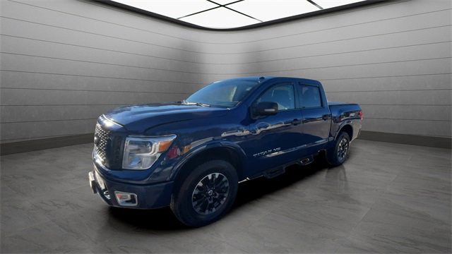 Used 2019 Nissan Titan PRO-4X image 9
