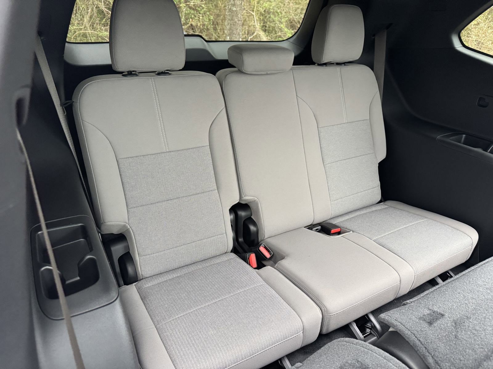 New 2025 GMC Acadia Elevation image 20