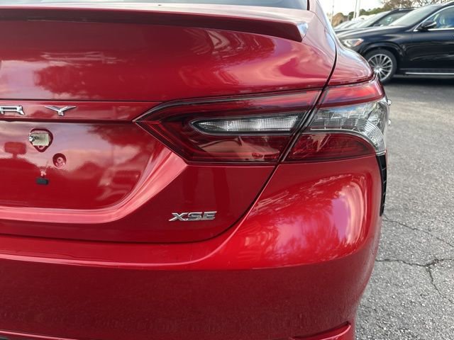 Used 2021 Toyota Camry XSE image 6