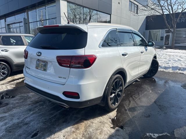 Used 2020 Kia Sorento EX image 3