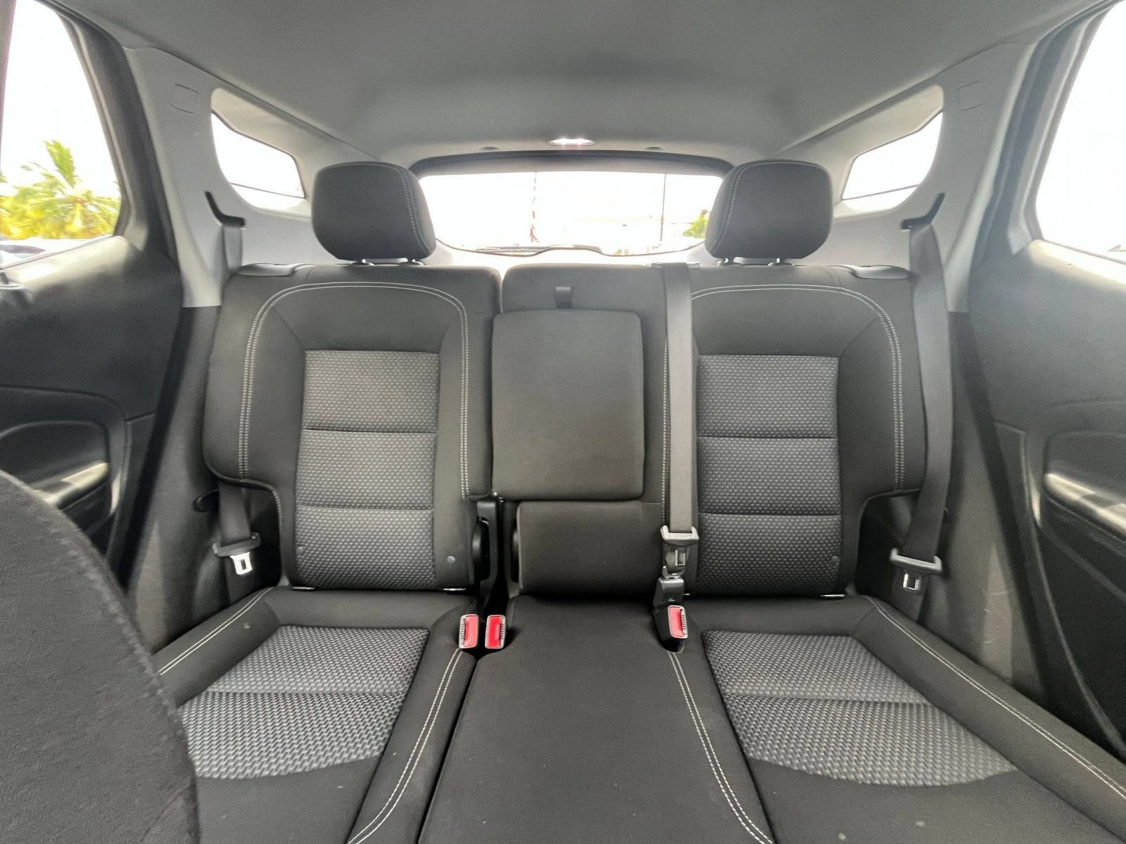 Used 2024 GMC Terrain SLE FWD image 38