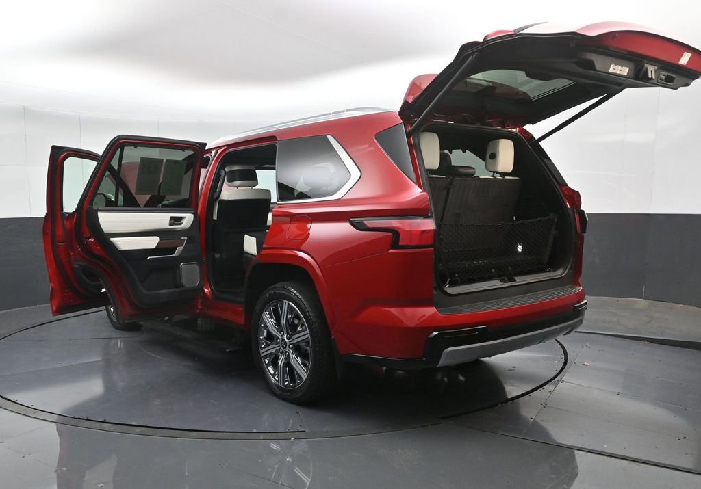 Used 2023 Toyota Sequoia Capstone image 64