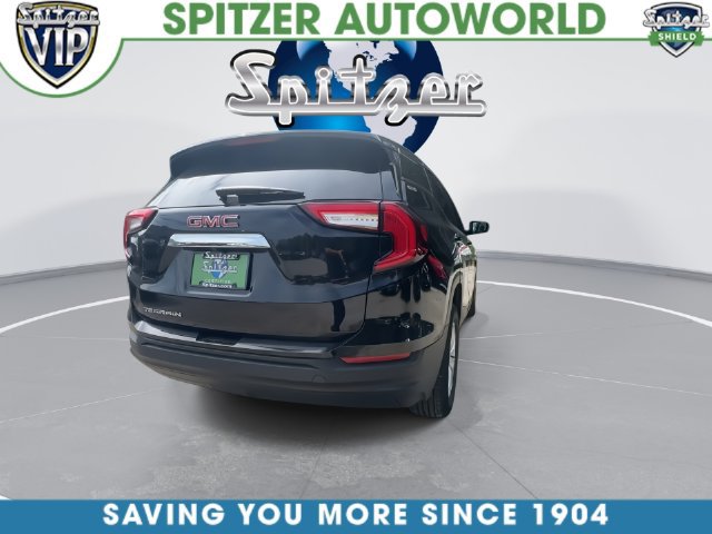Used 2024 GMC Terrain SLE FWD image 15