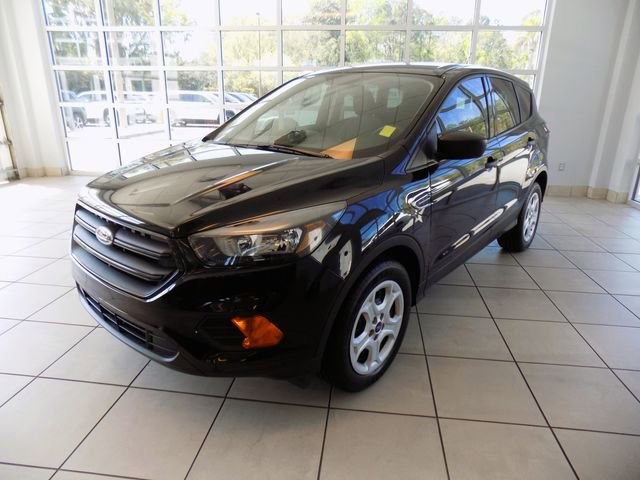 Used 2018 Ford Escape S FWD image 3