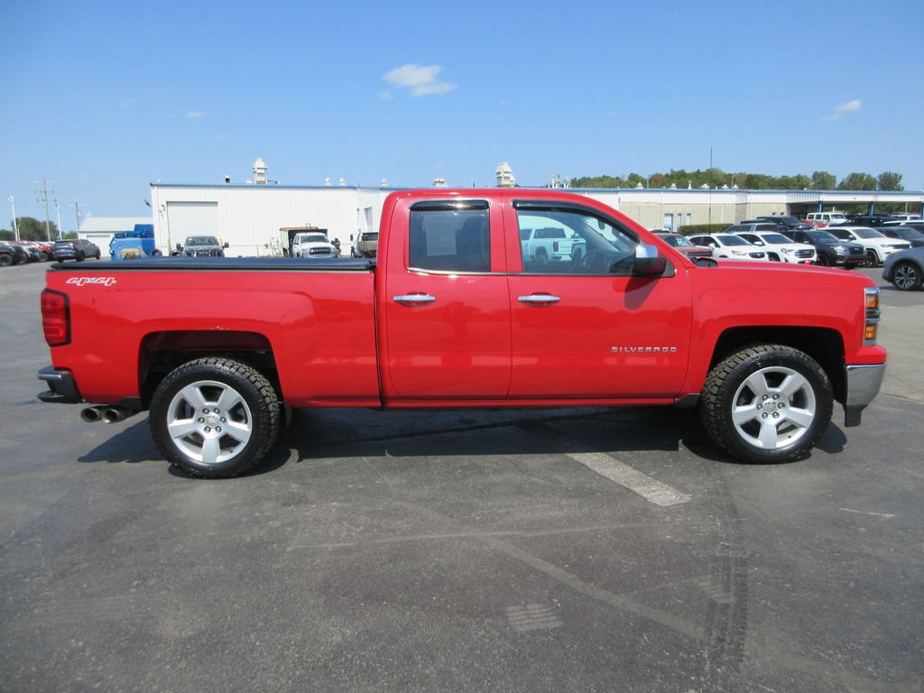 Used 2015 Chevrolet Silverado 1500 LS w/ Trailering Package AWD/4WD image 4