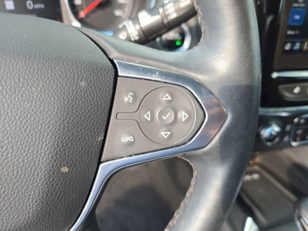 Used 2023 Chevrolet Traverse RS image 21