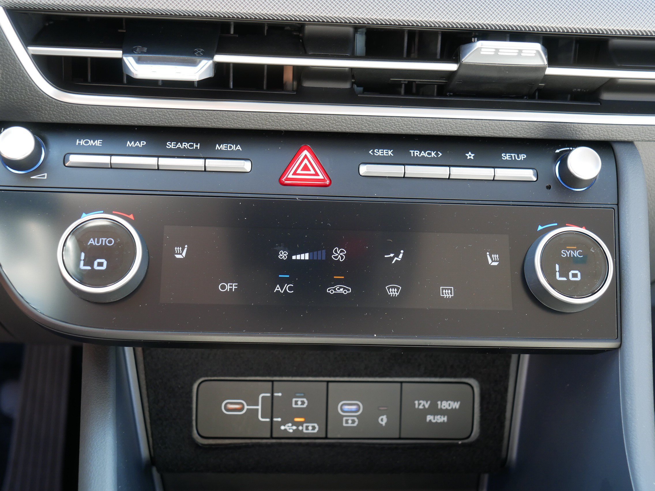 Certified 2026 Hyundai Sonata SEL AWD/4WD image 27