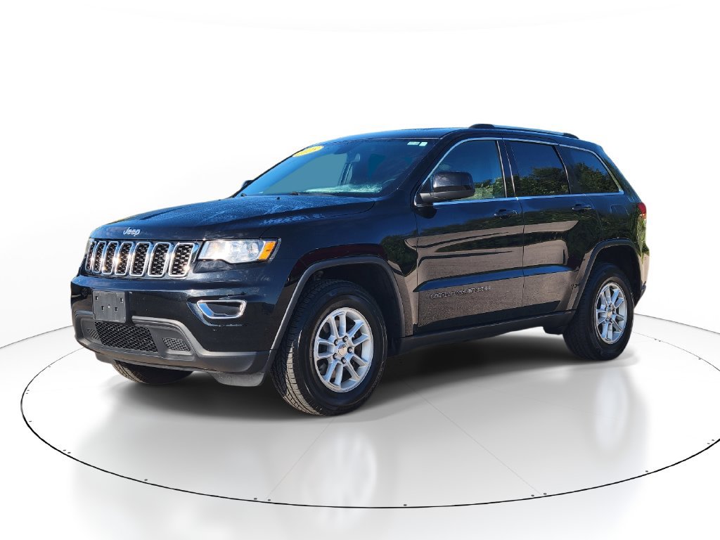Used 2018 Jeep Grand Cherokee Laredo w/ Security & Convenience Group AWD/4WD image 2
