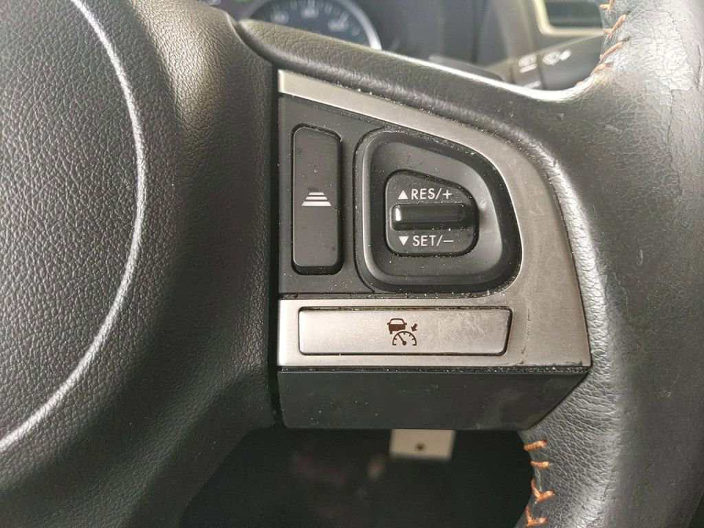 Used 2016 Subaru Crosstrek 2.0i Premium AWD/4WD image 18