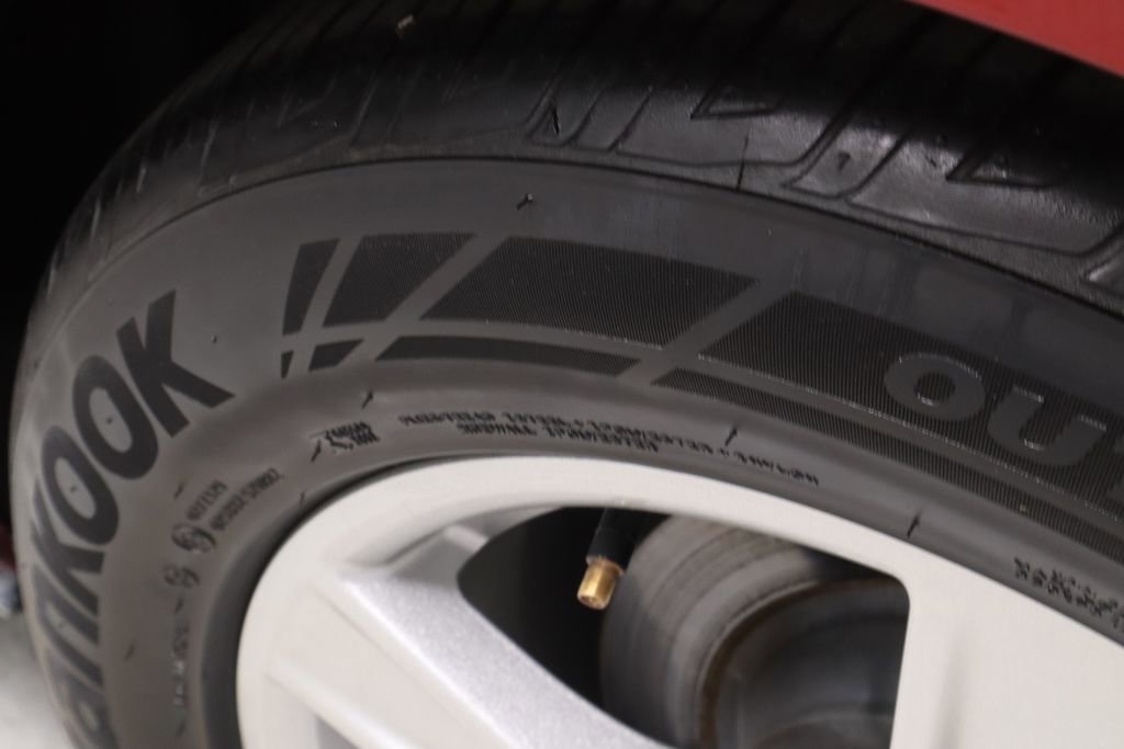 Certified 2021 Ford Mustang Convertible image 19