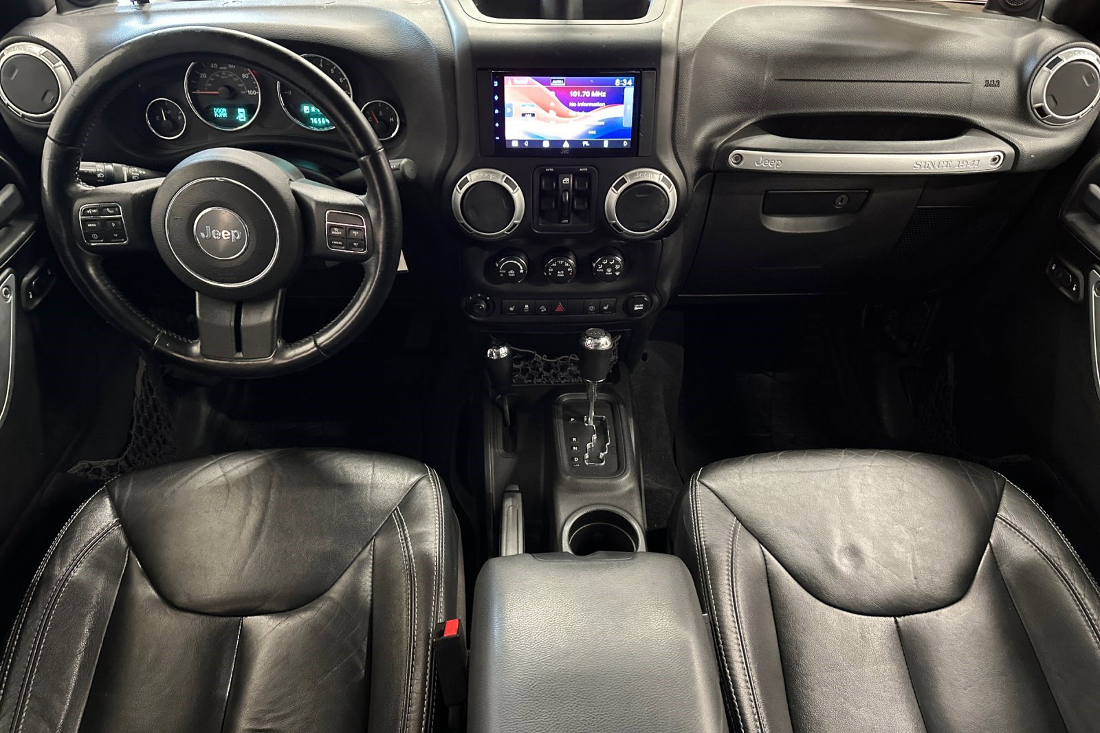 Used 2014 Jeep Wrangler Unlimited Sahara w/ Connectivity Group image 25