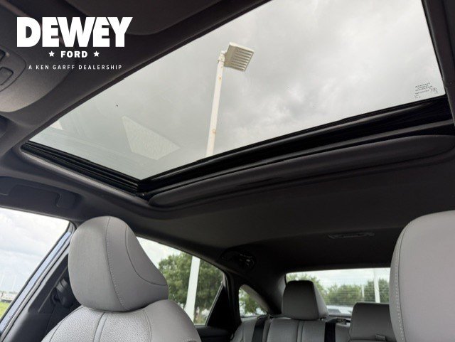 Used 2020 Toyota Avalon Limited w/ Advanced Safety Package FWD image 19