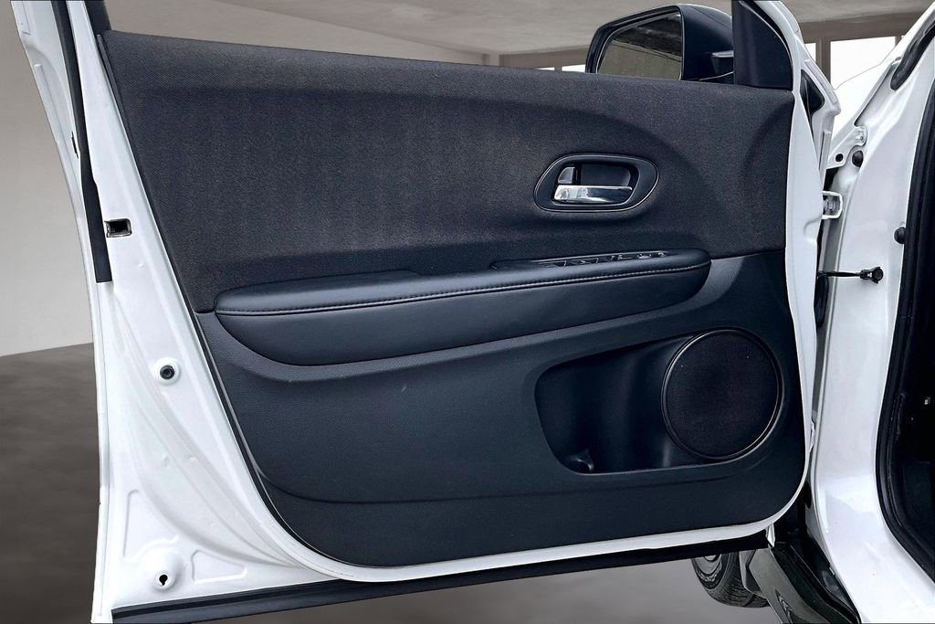 Used 2022 Honda HR-V Sport image 19