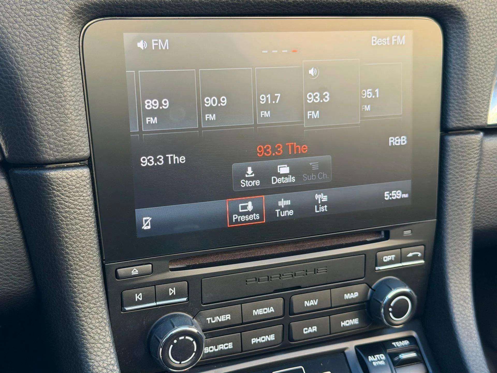 Used 2022 Porsche 718 Boxster image 33