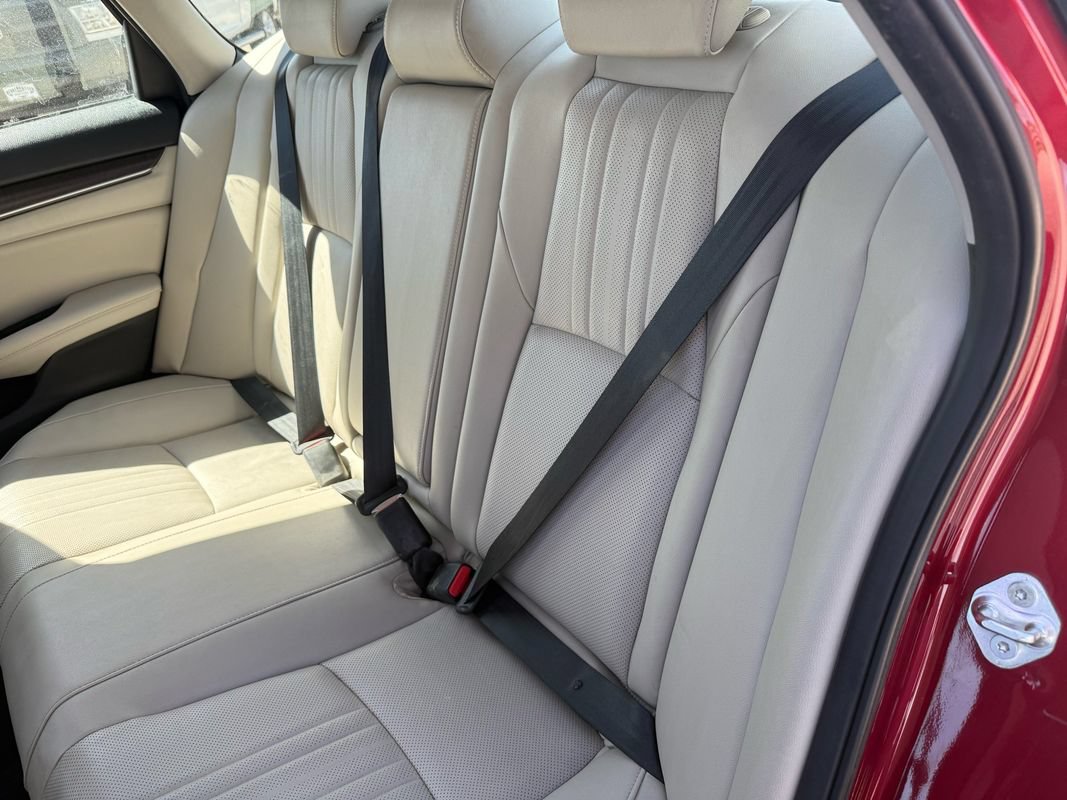 Used 2021 Honda Accord Touring image 27