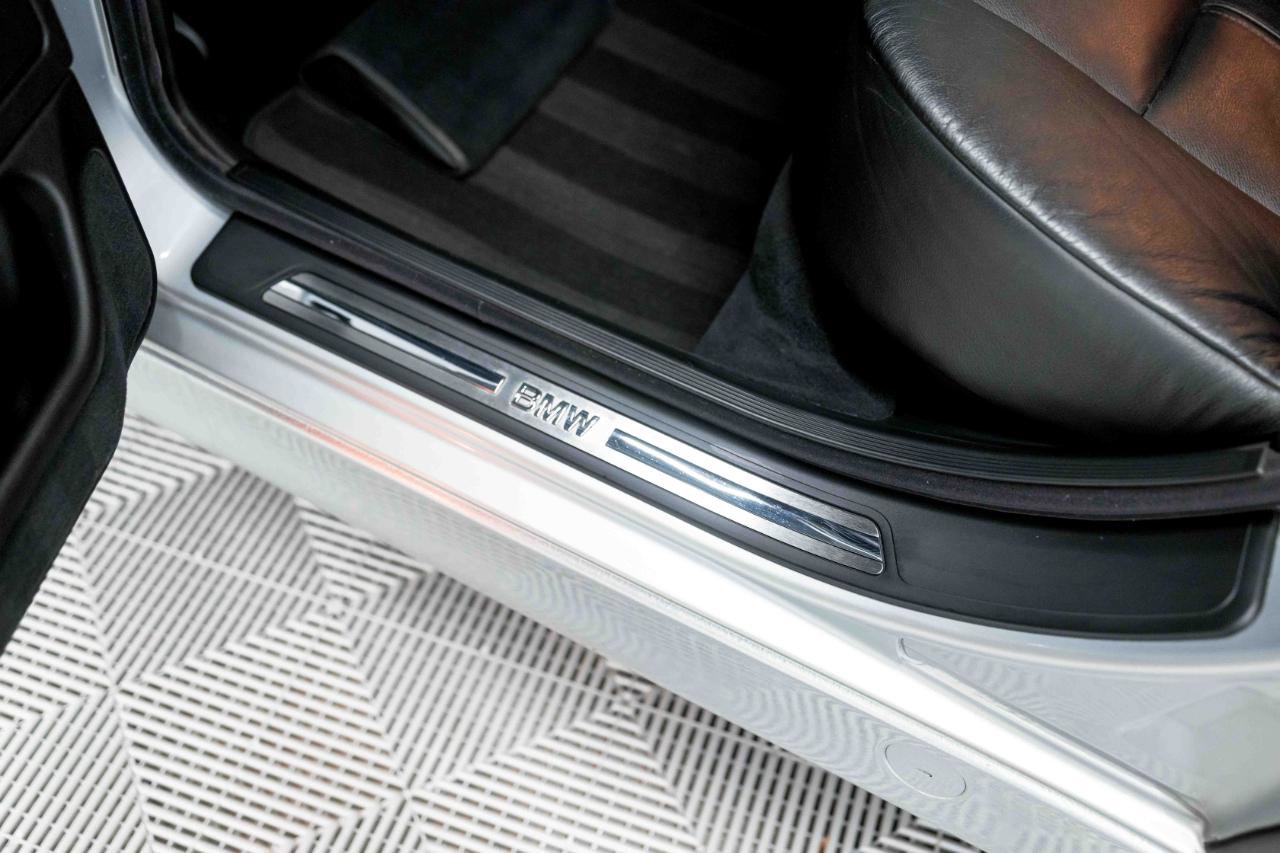 Used 1998 BMW 740iL RWD image 44