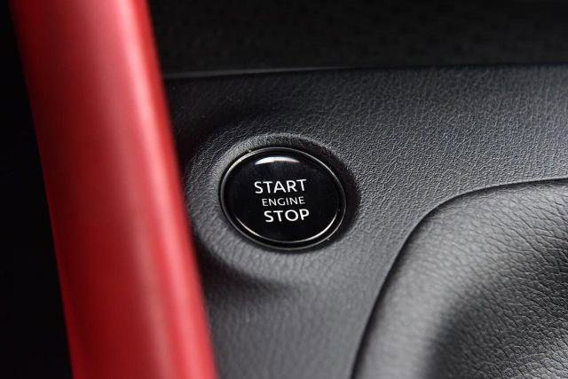 Certified 2024 Nissan Z Performance w/ Floor Mat Package image 19