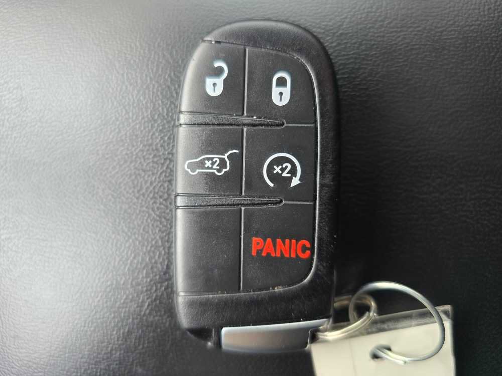 Used 2023 Dodge Durango R/T w/ Blacktop Package image 22