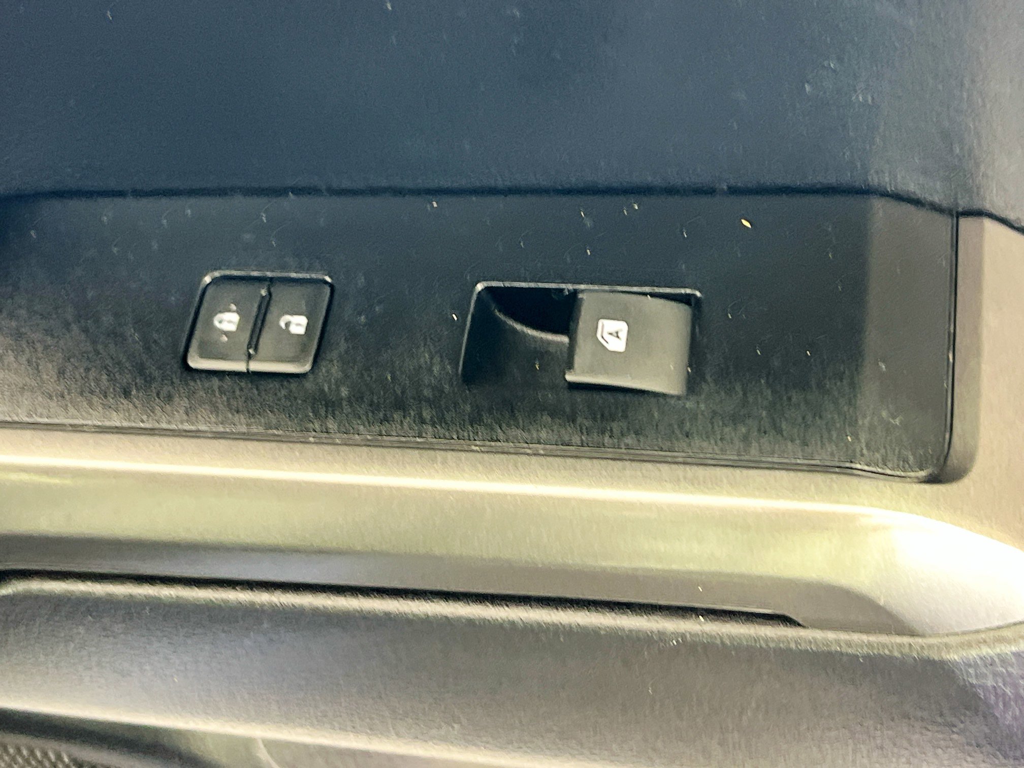 Used 2021 Toyota Tacoma TRD Off-Road image 32